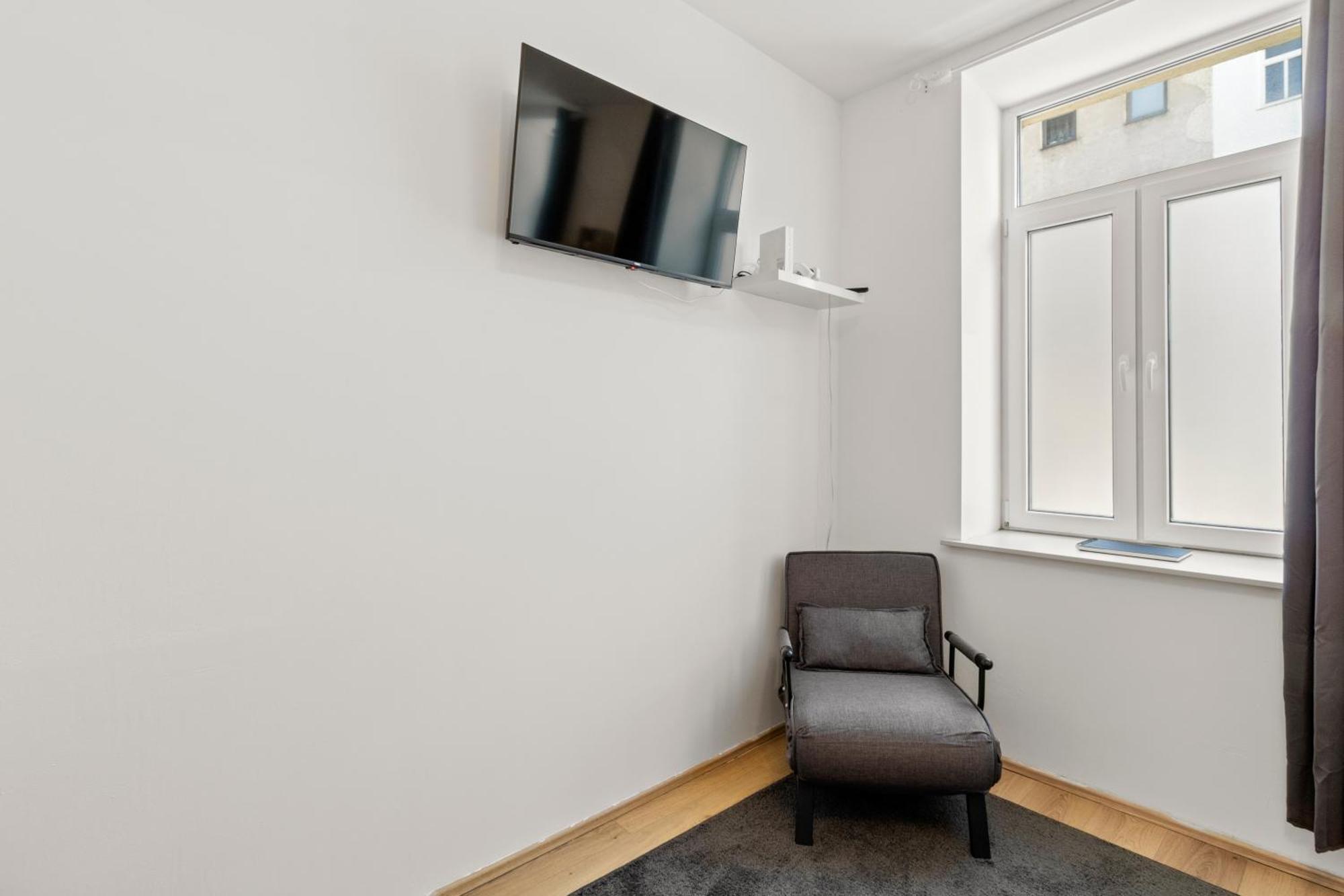 Apartament Farawayhomes 43 *